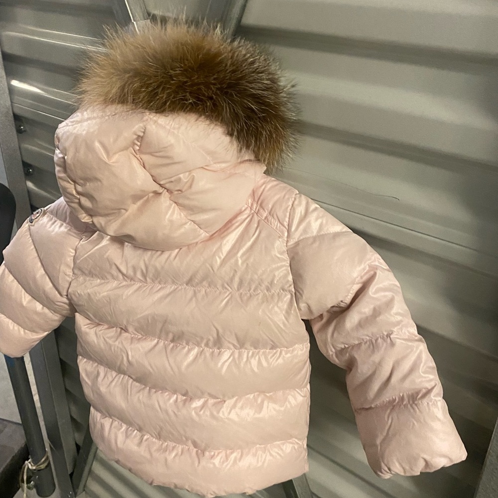 Moncler down jacket - Picture 9 of 9